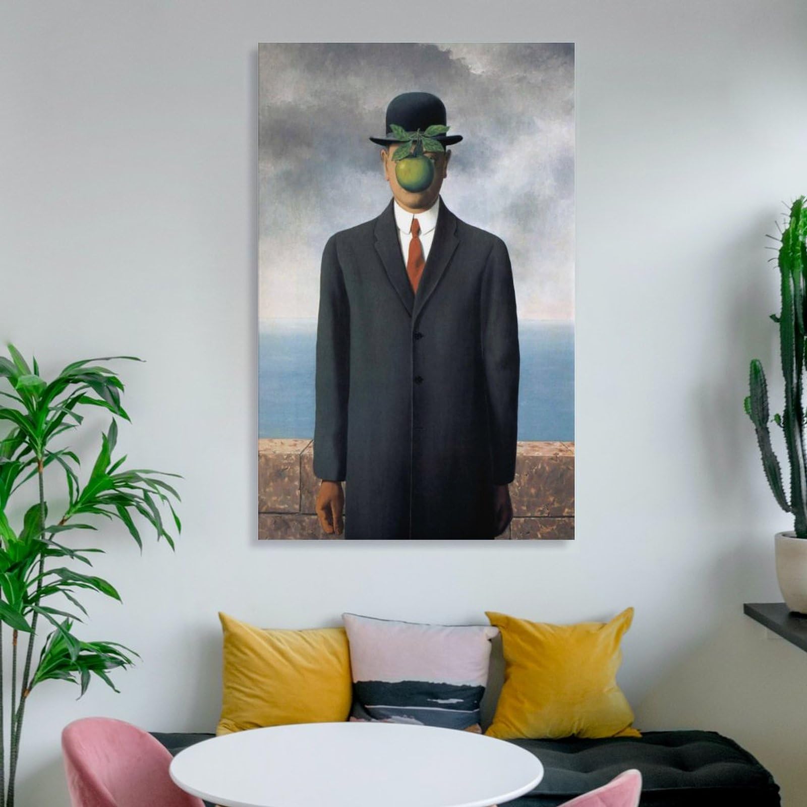 Amazon.co.jp: Rene Magritteルネ・マグリット《人の子》ポスター 部屋